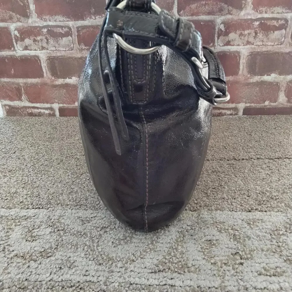 Coach Soho Large Hobo 12687 Deep Plum Purple Patent Leather Shoulder Bag Y2K - Picture 4 of 9